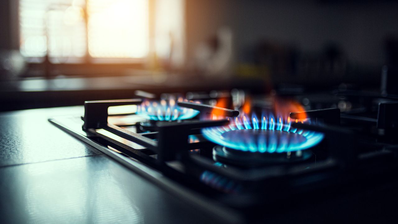 Propane vs. Natural Gas: Comparing Cooking Fuels