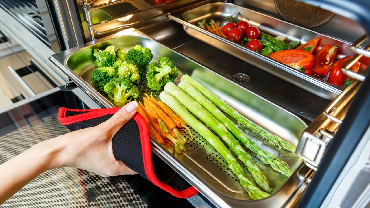 Top 5 Types of Food To Cook in a Steam Oven